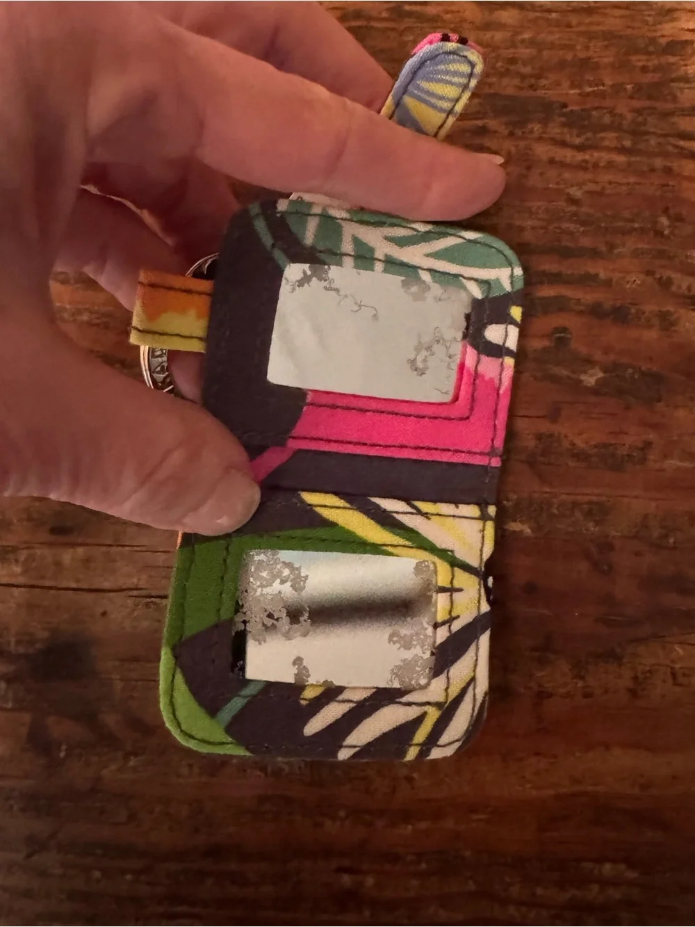 New but Flawed Vera Bradley “Mirror Mirror” Quilted Keychain in “Jazzy Blooms”